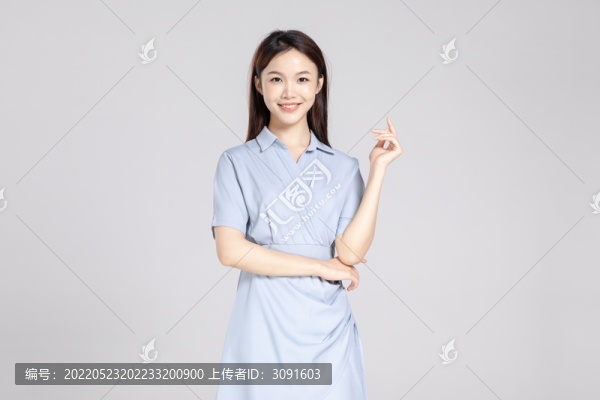 年輕時(shí)尚的亞洲女孩