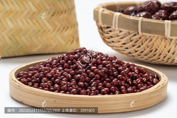 竹籃里的紅豆