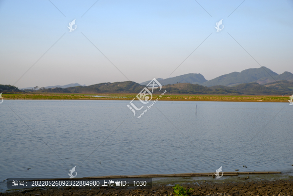 湖泊湖面水面自然風(fēng)景