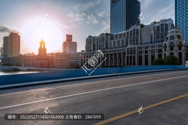 夕陽下的中國(guó)上海乍浦路