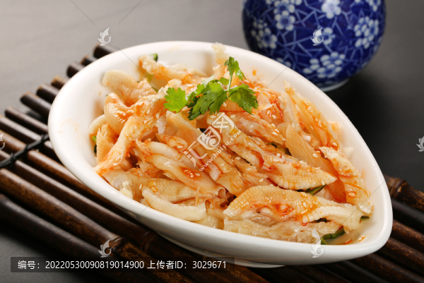 麻辣鴨掌