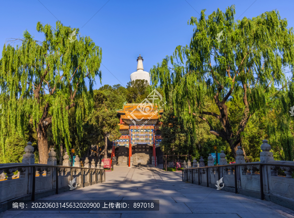陟山橋牌樓
