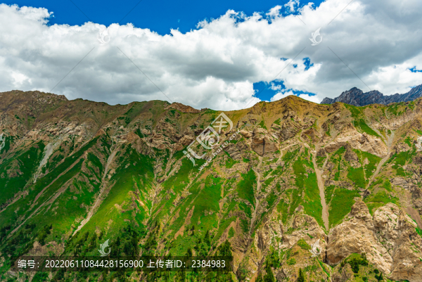 新疆天山獨(dú)庫公路