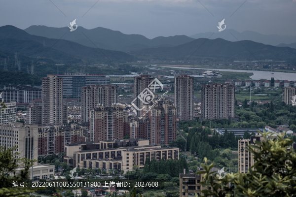 龍山俯瞰紹興上虞城市風光