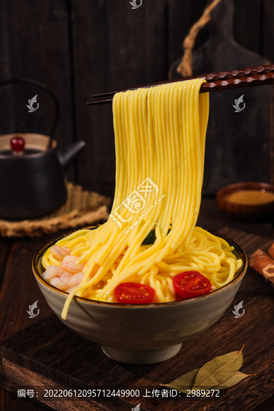 玉米面條