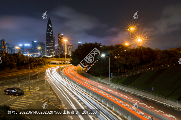 夜間車軌