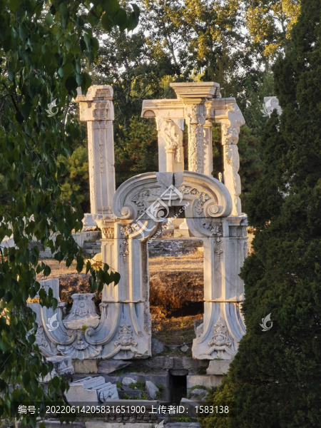 北京圓明園大水法遺址