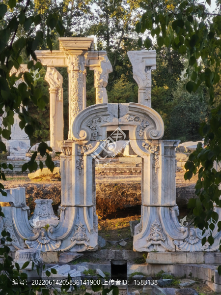 北京圓明園大水法遺址