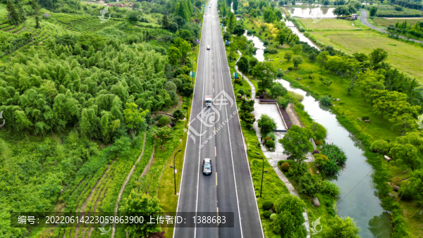 航拍鄉(xiāng)村公路