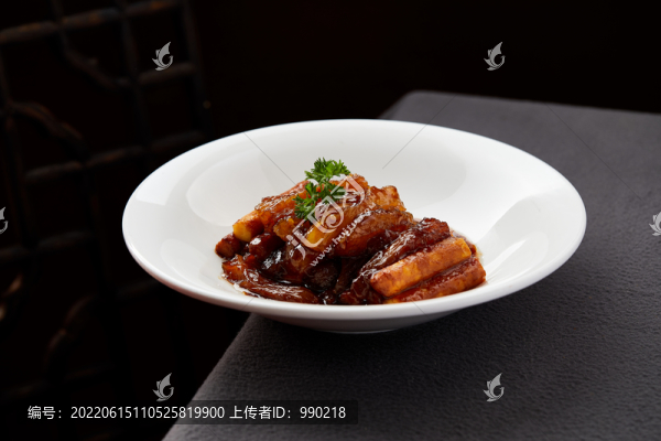 鐵棍山藥燒鹿筋