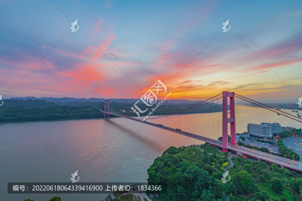 大橋晚霞
