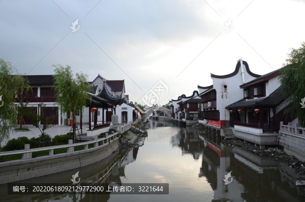 古鎮(zhèn)一角