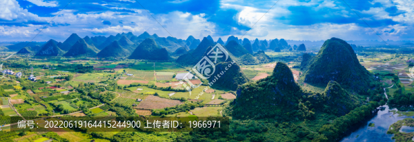 桂林的山峰自然風(fēng)光