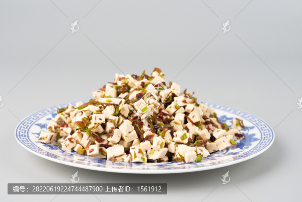 香椿拌豆腐