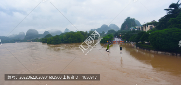 桂林虞山橋洪水