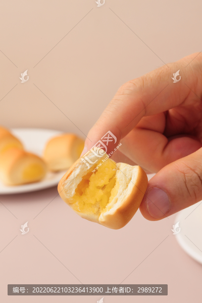 奶黃面包