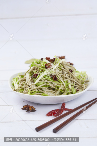 涼拌豆腐絲