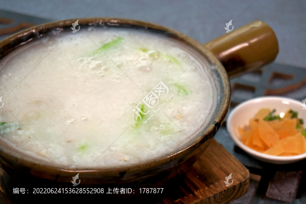 生菜絲牛肉粥