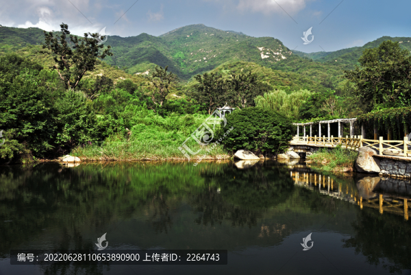 河北石家莊平山縣藤龍山風(fēng)景區(qū)