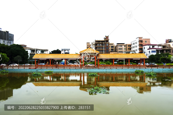 小公園