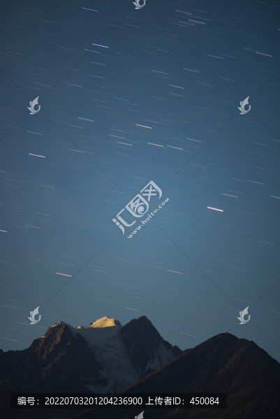 雪山星空