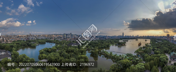 寬幅濟(jì)南大明湖全景大圖