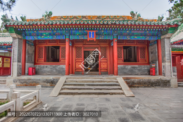 北海公園永安寺普安殿