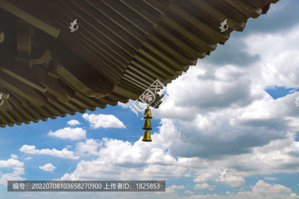 雷峰塔銅斗拱銅鈴