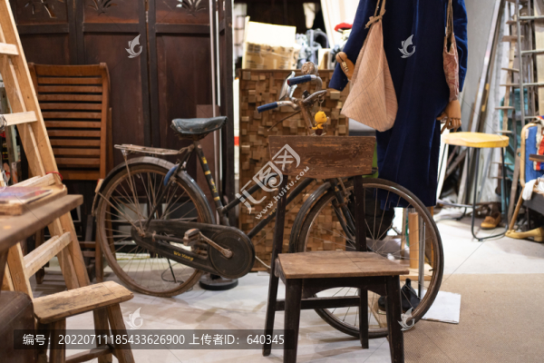 舊物倉近代居民日常生活用品