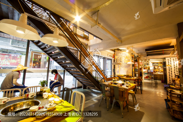 火鍋店裝修