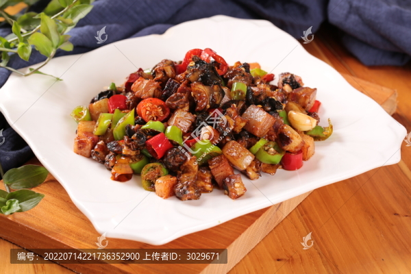 田螺燜臘肉