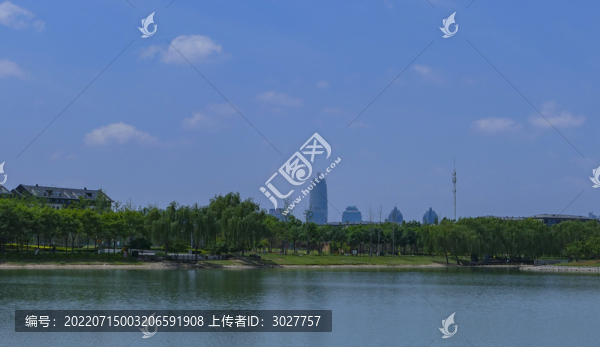 城市藍(lán)天白云