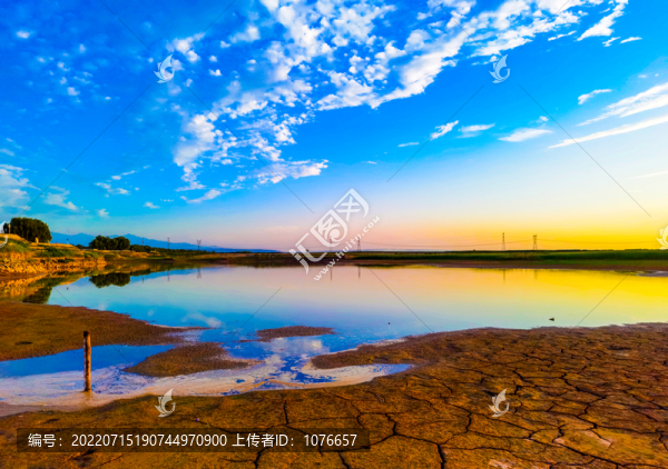 渭河夕陽火燒云落日余暉