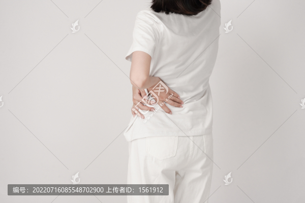 腰部疼痛