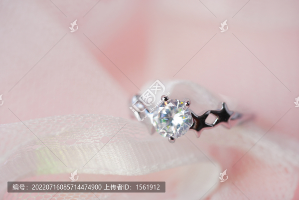 鉆戒