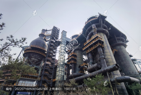 首鋼三高爐