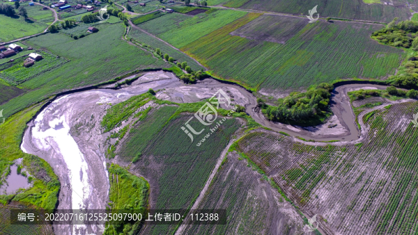 航拍田園農(nóng)村河道S彎十八彎拐
