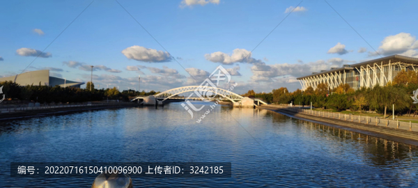 越水拱橋