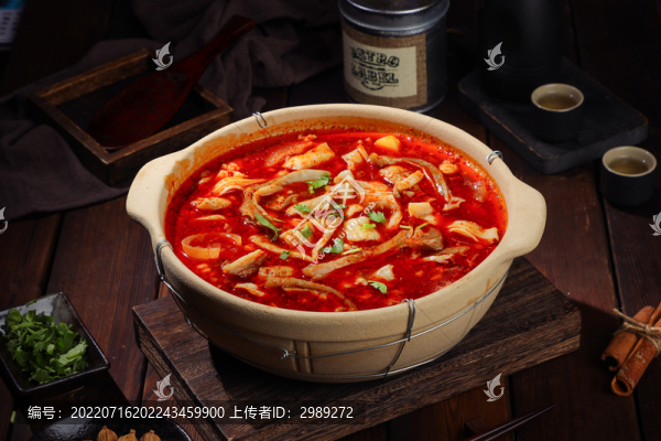 牛雜煲
