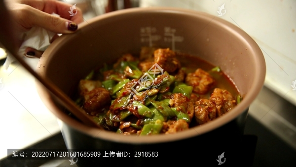 高壓鍋制作扁豆排骨燜飯