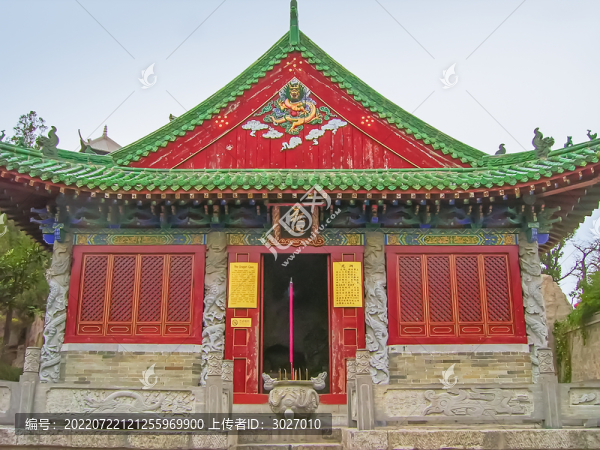 大伾山風(fēng)景區(qū)龍洞