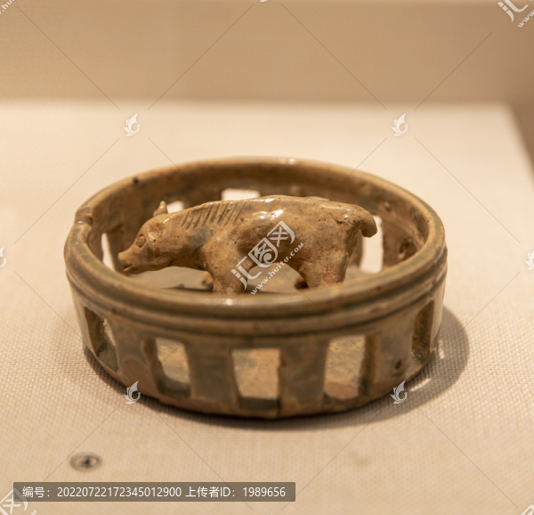 西晉豬圈