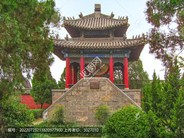 許昌灞陵橋景區(qū)關(guān)帝廟鼓樓