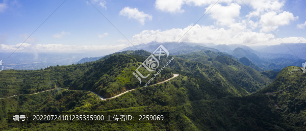 秦嶺山脈生態(tài)環(huán)境航拍圖