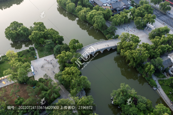 鳥瞰大明湖鵲華橋