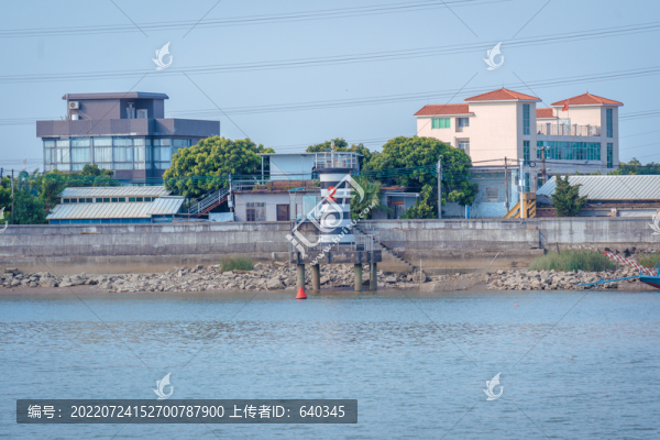 小漁村觀龍島風(fēng)貌