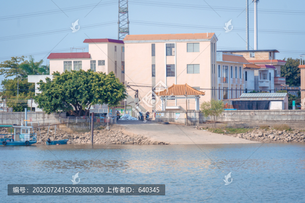 小漁村觀龍島風貌