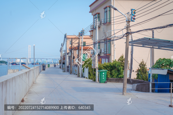 小漁村觀龍島風(fēng)貌