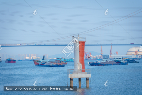 小漁村觀龍島風(fēng)貌