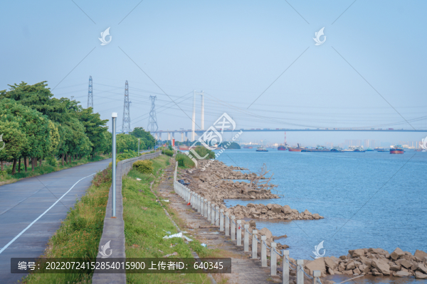 小漁村觀龍島風(fēng)貌